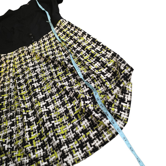 J. McLaughlin Women's Short Sleeve Abstract Print Sheath Dress Black medium - Picture 8 of 8